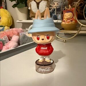 Coca-Cola x The Monsters - Vacation Fit